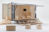 Year-2020 – Instant Housing Lab, WBF 170/400
Maße: 542 x 174 x 285 cm, Stahlrahmen verzinkt, Aluminiumblech, verschiedene Hölzer, Zul. Gesamtgewicht 2700 kg